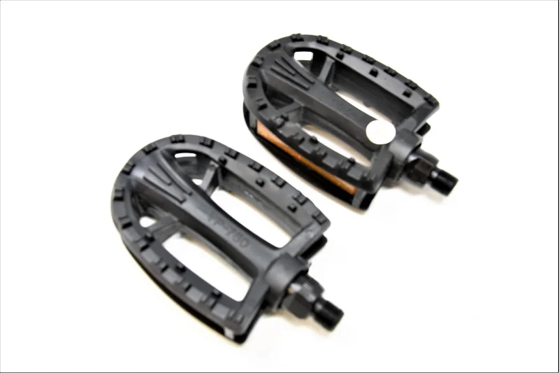 Bike frame cover-PAIR VP-760 1-2” BLACK JUNIOR BMX PEDALS FOR ONE PIECE CRANK CURVED END,REFLECTORS