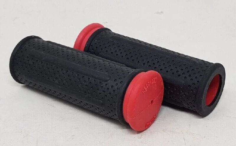 Cycling shoe covers-Herrmans 90mm Bike Handlebar Grips Black & Red For Bikes With Gripshift Revo