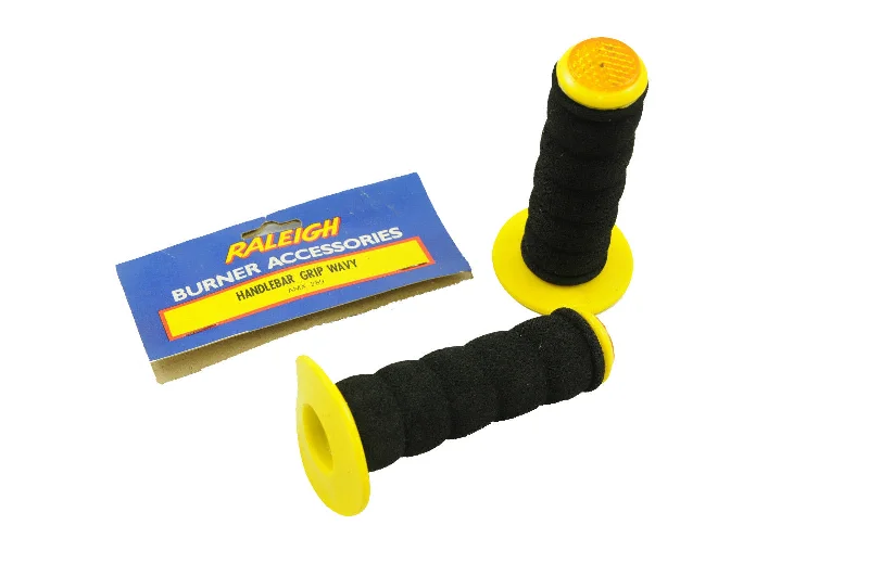 Bike seat cover-RALEIGH BURNER GENUINE MADE 80's OLD SCHOOL BMX HANDLEBAR GRIPS YELLOW