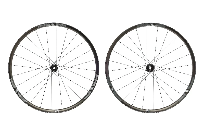 Bike wheel cleaner-Enve G23 Carbon Tubeless Wheelset